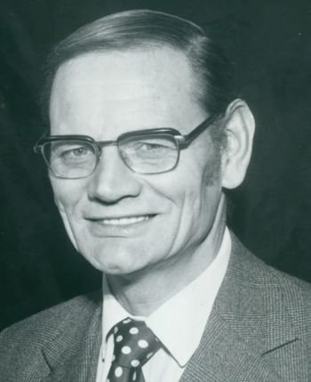 1918 - 2007: A.F. Dimmock (UK)