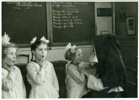 1820: First school for the deaf in Belgium - Flanders 1820: First school for the deaf in Belgium - Flanders